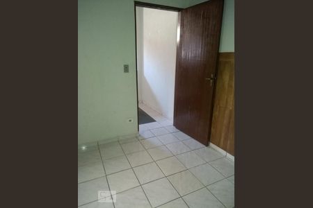 Quarto 1 de casa para alugar com 1 quarto, 30m² em Jardim Carlu, São Paulo