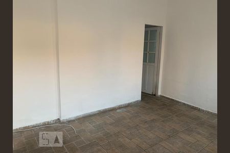 Casa à venda com 2 quartos, 300m² em Vila Nivi, São Paulo