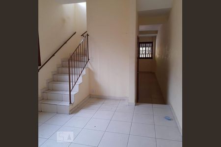 Sala de casa à venda com 3 quartos, 120m² em Jardim Pinheiros, São Paulo