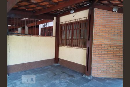 Casa à venda com 120m², 3 quartos e 2 vagasGaragem 