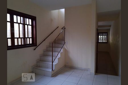 Sala de casa à venda com 3 quartos, 120m² em Jardim Pinheiros, São Paulo