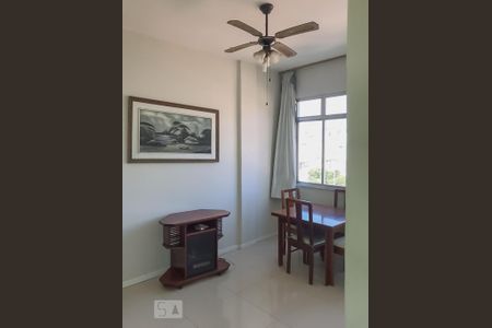 Sala de apartamento para alugar com 2 quartos, 38m² em Centro, Rio de Janeiro