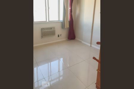 Quarto 1 de apartamento para alugar com 2 quartos, 38m² em Centro, Rio de Janeiro