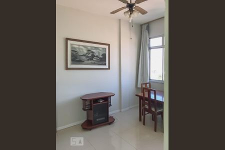 Sala de apartamento para alugar com 2 quartos, 38m² em Centro, Rio de Janeiro