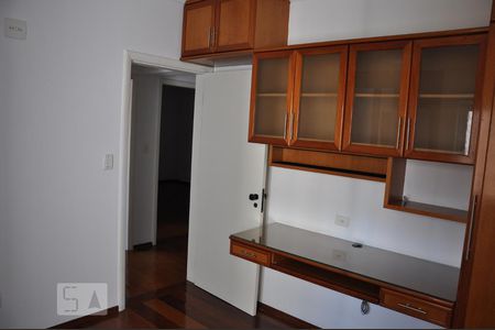 Quarto 2 de apartamento para alugar com 3 quartos, 130m² em Perdizes, São Paulo