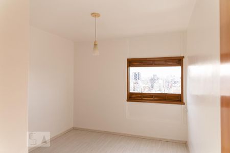 Quarto 1 de apartamento para alugar com 2 quartos, 54m² em Aclimação, São Paulo