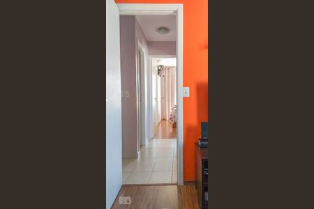 Corredor de apartamento para alugar com 3 quartos, 80m² em Vila Gumercindo, São Paulo