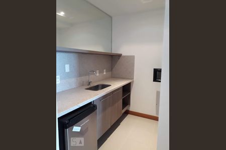 Cozinha de apartamento para alugar com 1 quarto, 40m² em Jacarepaguá, Rio de Janeiro