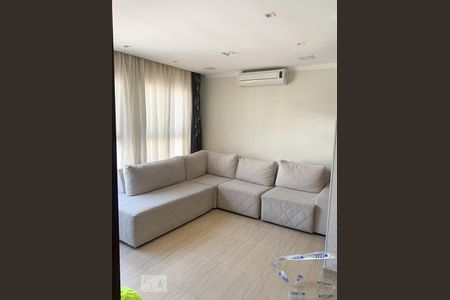 Apartamento para alugar com 70m², 2 quartos e 1 vagaSala