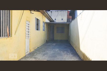 Quintal de casa para alugar com 1 quarto, 90m² em Vila Nilo, São Paulo