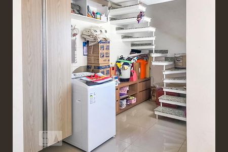 Apartamento para alugar com 100m², 2 quartos e sem vagaÁrea de Serviço