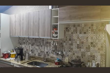 Apartamento para alugar com 100m², 2 quartos e sem vagaCozinha