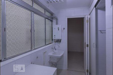 Apartamento para alugar com 107m², 2 quartos e 1 vagaÁrea de Serviço