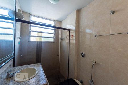 Banheiro Social de apartamento à venda com 2 quartos, 60m² em Santa Rosa, Niterói