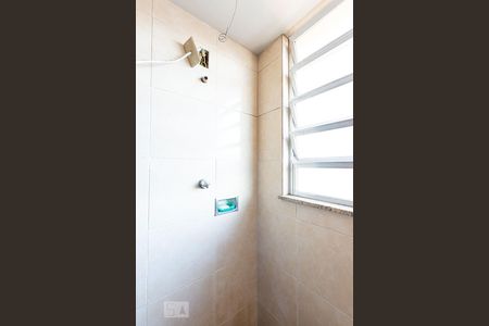 Banheiro Social de apartamento à venda com 2 quartos, 60m² em Santa Rosa, Niterói