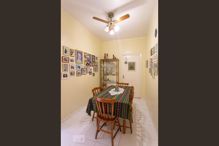 Sala de Jantar de apartamento para alugar com 2 quartos, 150m² em Santana, Porto Alegre