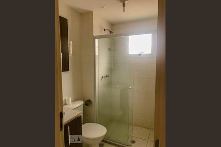 Banheiro da Suíte 1 de apartamento à venda com 3 quartos, 72m² em Vila Endres, Guarulhos