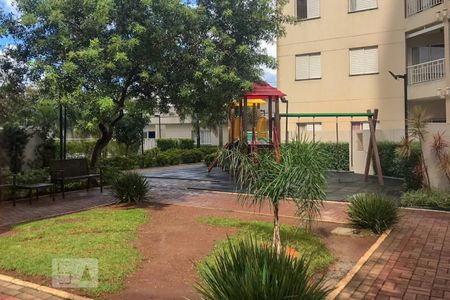 Apartamento à venda com 72m², 3 quartos e sem vagaÁrea comum