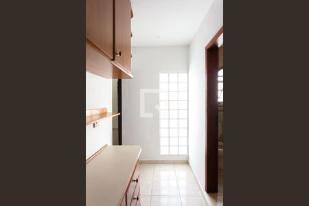 Escritório de casa à venda com 3 quartos, 200m² em Vila Mafra, São Paulo