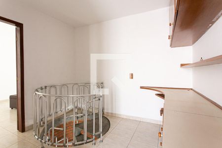 Escritório de casa à venda com 3 quartos, 200m² em Vila Mafra, São Paulo