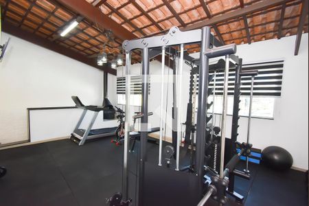 Casa à venda com 380m², 5 quartos e 4 vagas Casa à venda com 380m², 5 quartos e 4 vagasAcademia