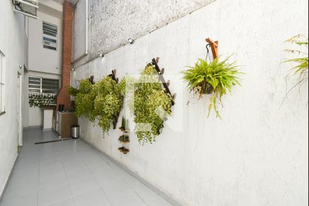 Casa à venda com 380m², 5 quartos e 4 vagas Casa à venda com 380m², 5 quartos e 4 vagasÁrea externa