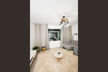 Sala de casa à venda com 5 quartos, 380m² em Vila Dom Pedro Ii, São Paulo