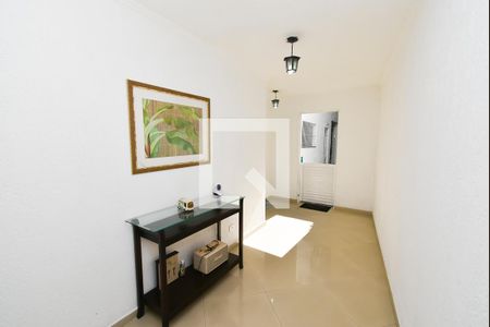 Casa à venda com 380m², 5 quartos e 4 vagas Casa à venda com 380m², 5 quartos e 4 vagasHall de entrada
