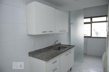 Apartamento para alugar com 68m², 2 quartos e 1 vagaCozinha