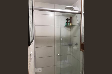 Apartamento para alugar com 64m², 2 quartos e 2 vagas Apartamento para alugar com 64m², 2 quartos e 2 vagasDetalhe do Banheiro da Suite