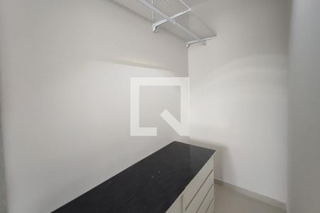 Closet da suíte de apartamento para alugar com 3 quartos, 70m² em Jardim Nova Europa, Campinas