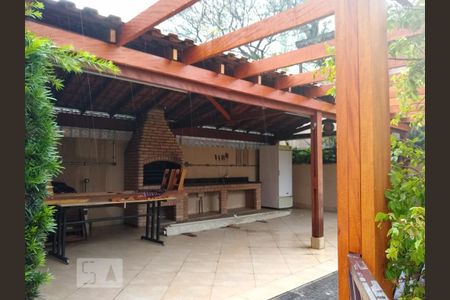 Apartamento à venda com 75m², 3 quartos e sem vaga Apartamento à venda com 75m², 3 quartos e sem vagaChurrasqueira