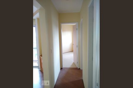 Apartamento à venda com 75m², 3 quartos e sem vaga Apartamento à venda com 75m², 3 quartos e sem vagaCorredor