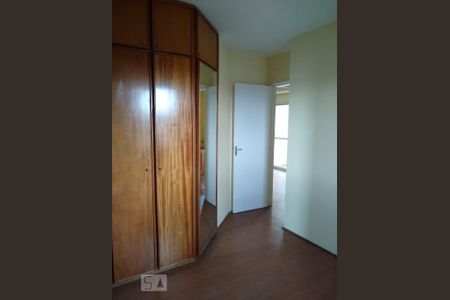 Apartamento à venda com 75m², 3 quartos e sem vaga Apartamento à venda com 75m², 3 quartos e sem vagaQuarto