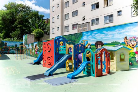 Apartamento à venda com 57m², 2 quartos e 1 vaga Apartamento à venda com 57m², 2 quartos e 1 vagaÁrea Comum - Playground