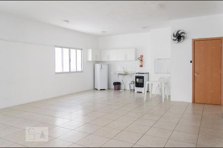 Apartamento à venda com 2 quartos, 50m² em Olaria, Canoas
