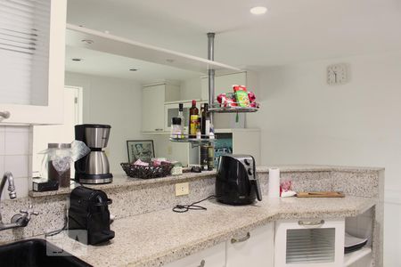 Apartamento à venda com 436m², 4 quartos e 2 vagasCozinha