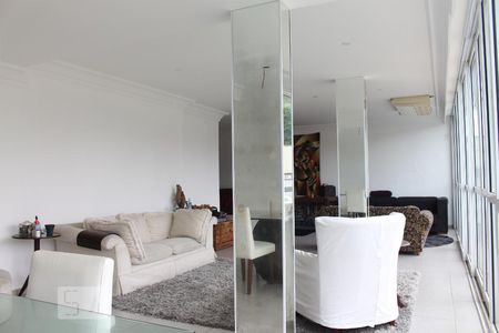 Sala de apartamento para alugar com 4 quartos, 436m² em Barra da Tijuca, Rio de Janeiro
