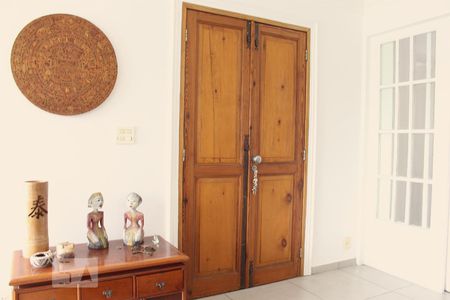 Hall de Entrada de apartamento para alugar com 4 quartos, 436m² em Barra da Tijuca, Rio de Janeiro