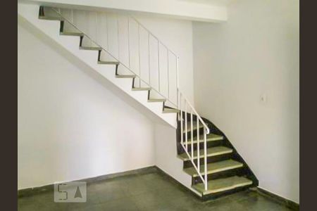 Casa à venda com 2 quartos, 70m² em Vila Moinho Velho, São Paulo