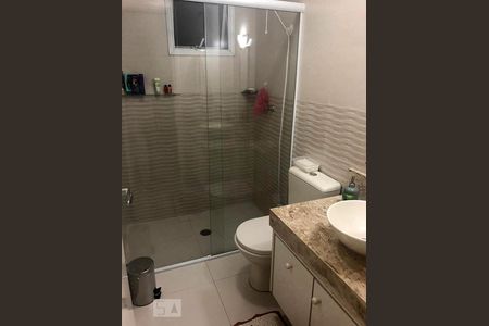 Apartamento para alugar com 124m², 3 quartos e 2 vagas Apartamento para alugar com 124m², 3 quartos e 2 vagasBanheiro