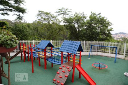 Apartamento para alugar com 124m², 3 quartos e 2 vagasÁrea Comum - Playground