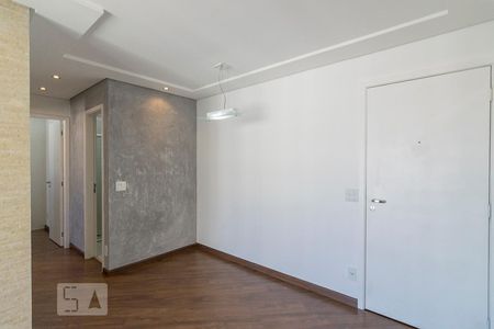 Sala de apartamento para alugar com 2 quartos, 57m² em Campestre, Santo André