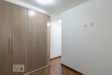 Quarto 1 Suite de apartamento para alugar com 2 quartos, 57m² em Campestre, Santo André