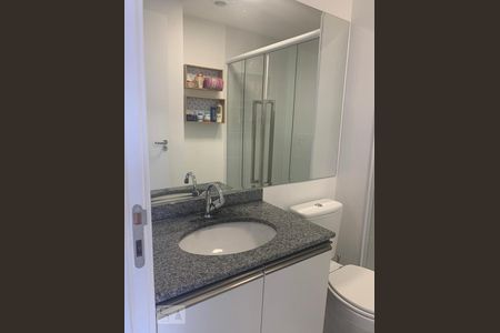 Banheiro de apartamento para alugar com 1 quarto, 33m² em Catumbi, São Paulo