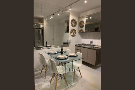 Cozinha de apartamento para alugar com 1 quarto, 33m² em Catumbi, São Paulo