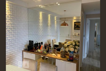 Apartamento à venda com 69m², 2 quartos e 1 vagaSala