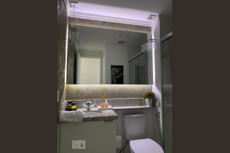 Apartamento à venda com 69m², 2 quartos e 1 vagaBanheiro 2