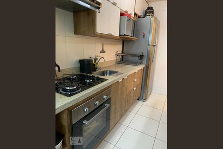 Apartamento à venda com 69m², 2 quartos e 1 vagaCozinha