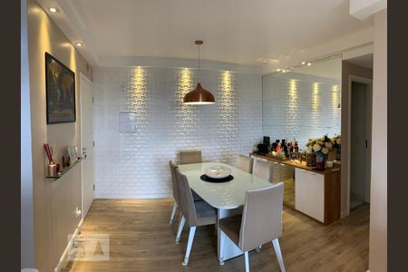 Apartamento à venda com 69m², 2 quartos e 1 vagaSala